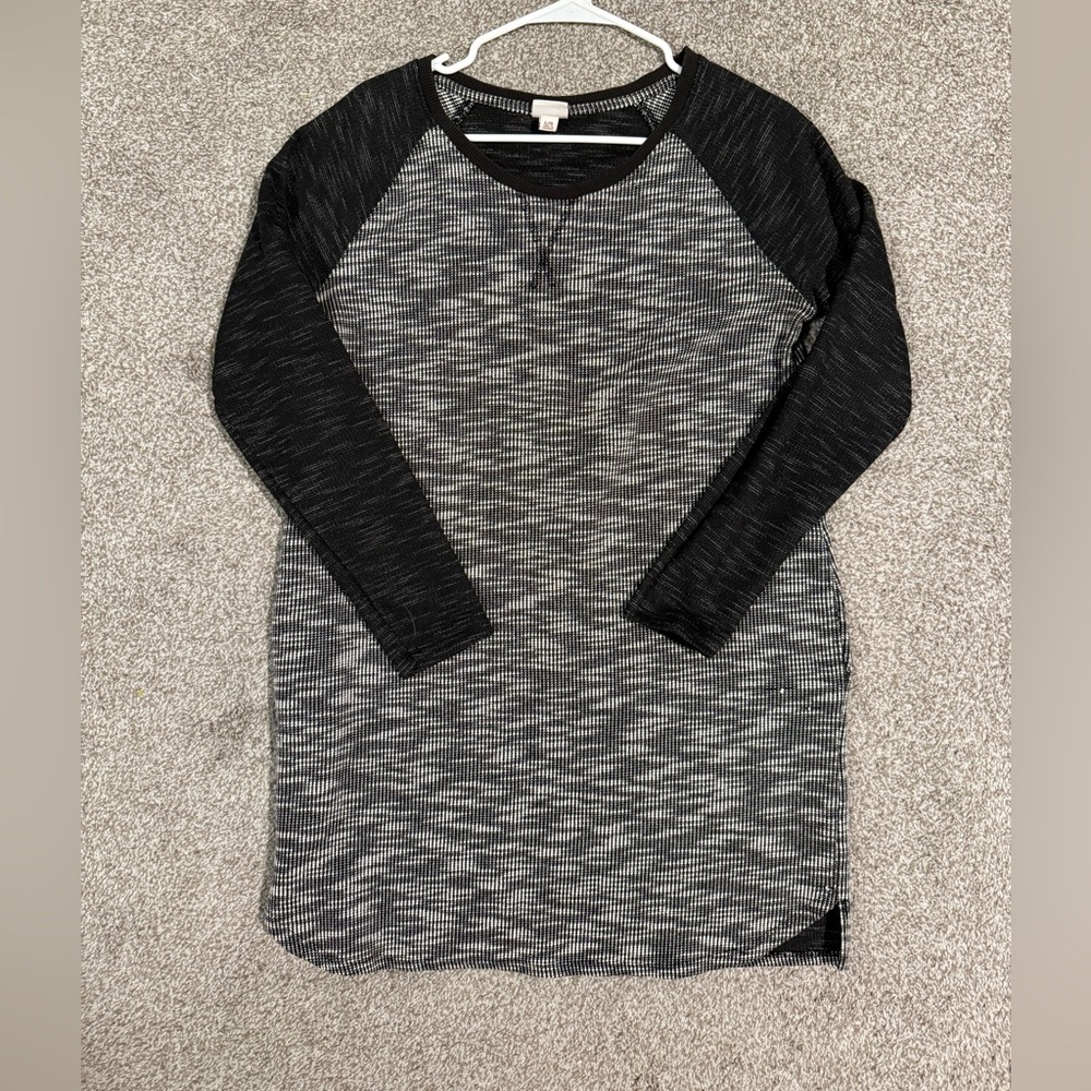 Mini sweater dress with pockets